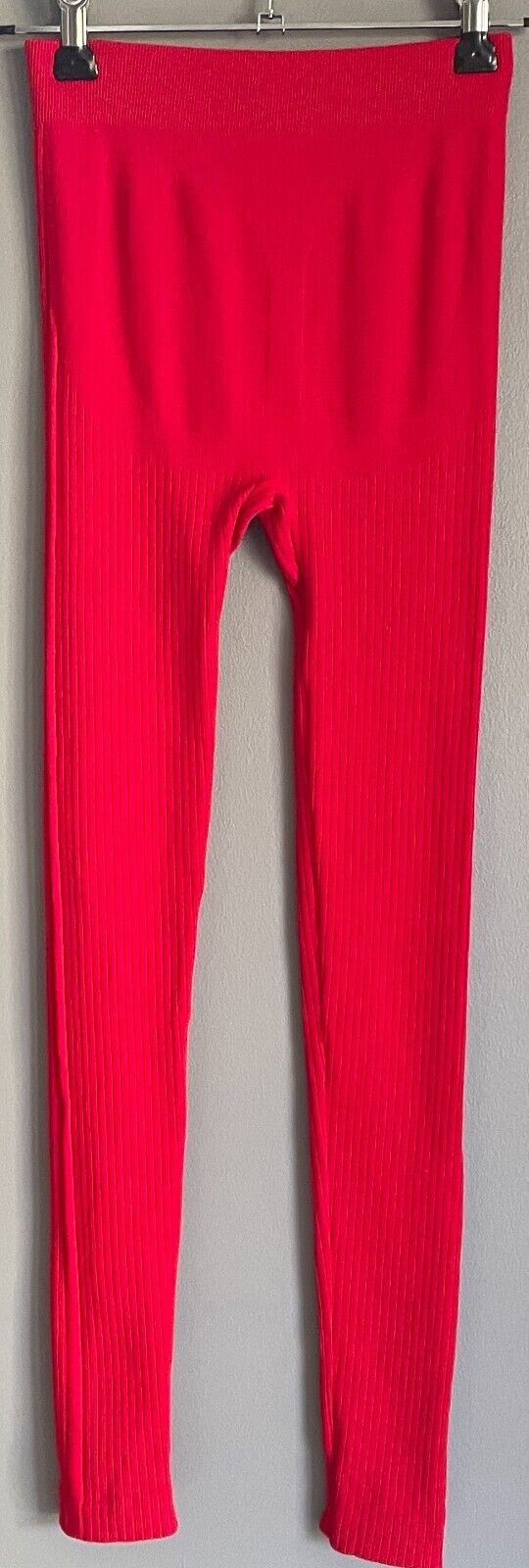 Leggings RED RIBBED Stretch Full Length Seamless Footless Ladies 6 8 NEW