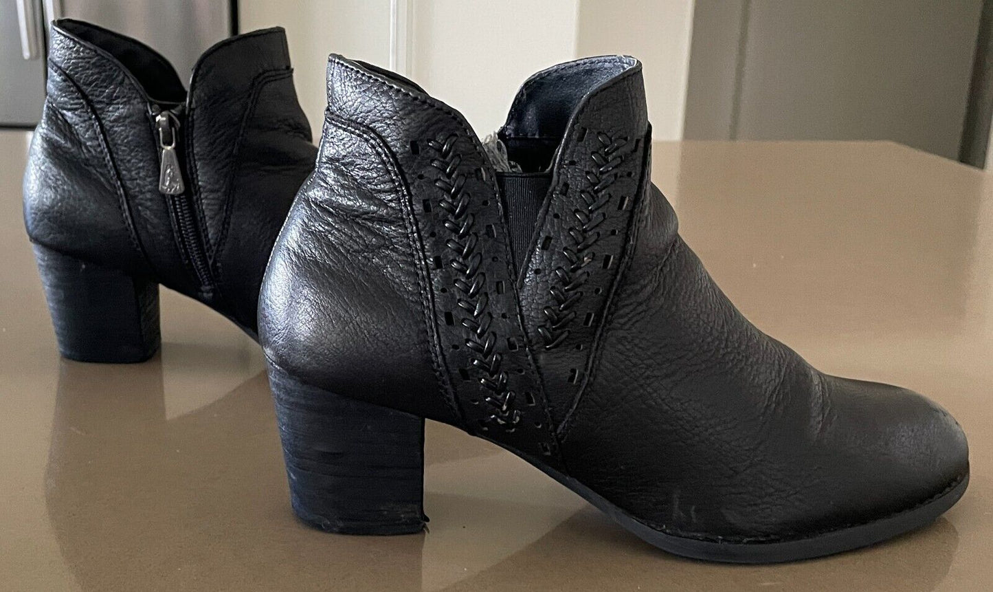 Ladies HUSH PUPPIES "Vonn" Ankle Boots Black Leather Almond Toe Block Heel Sz 8