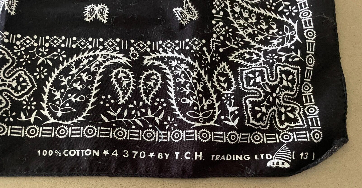 Bandana HEAD SCARF Black & White Paisley Print Neck Wrap 47cm Square NEW
