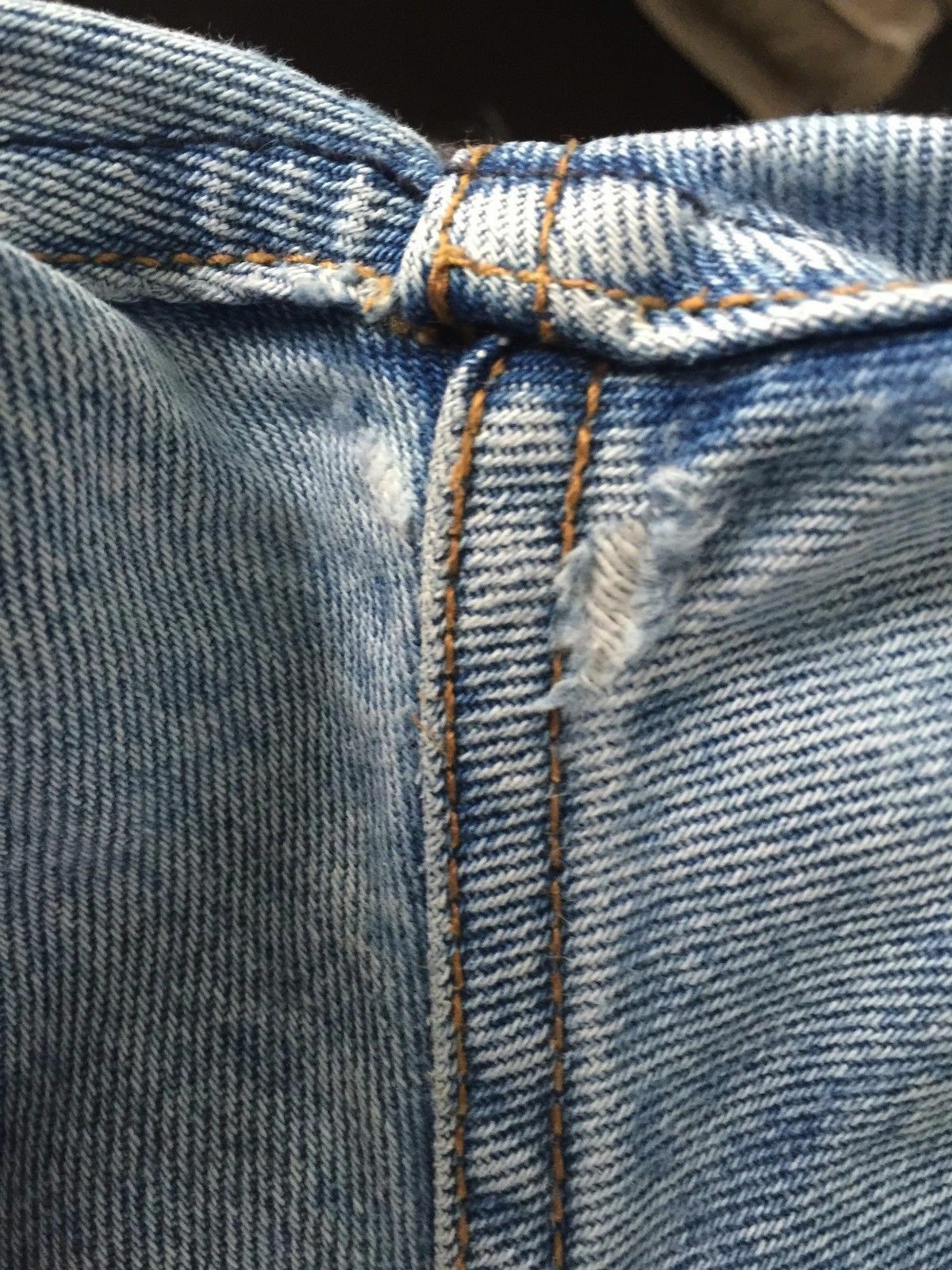 Mens Vintage ARMANI JEANS "True Blue" Faded Denim Size 34 Lived In