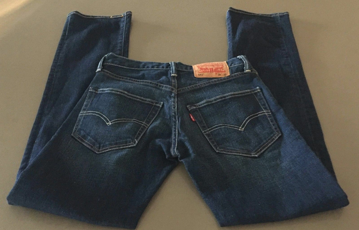 Mens LEVIS 541 Blue Denim Jeans Athletic Cut Straight Size 28W 32L Levi's NEW