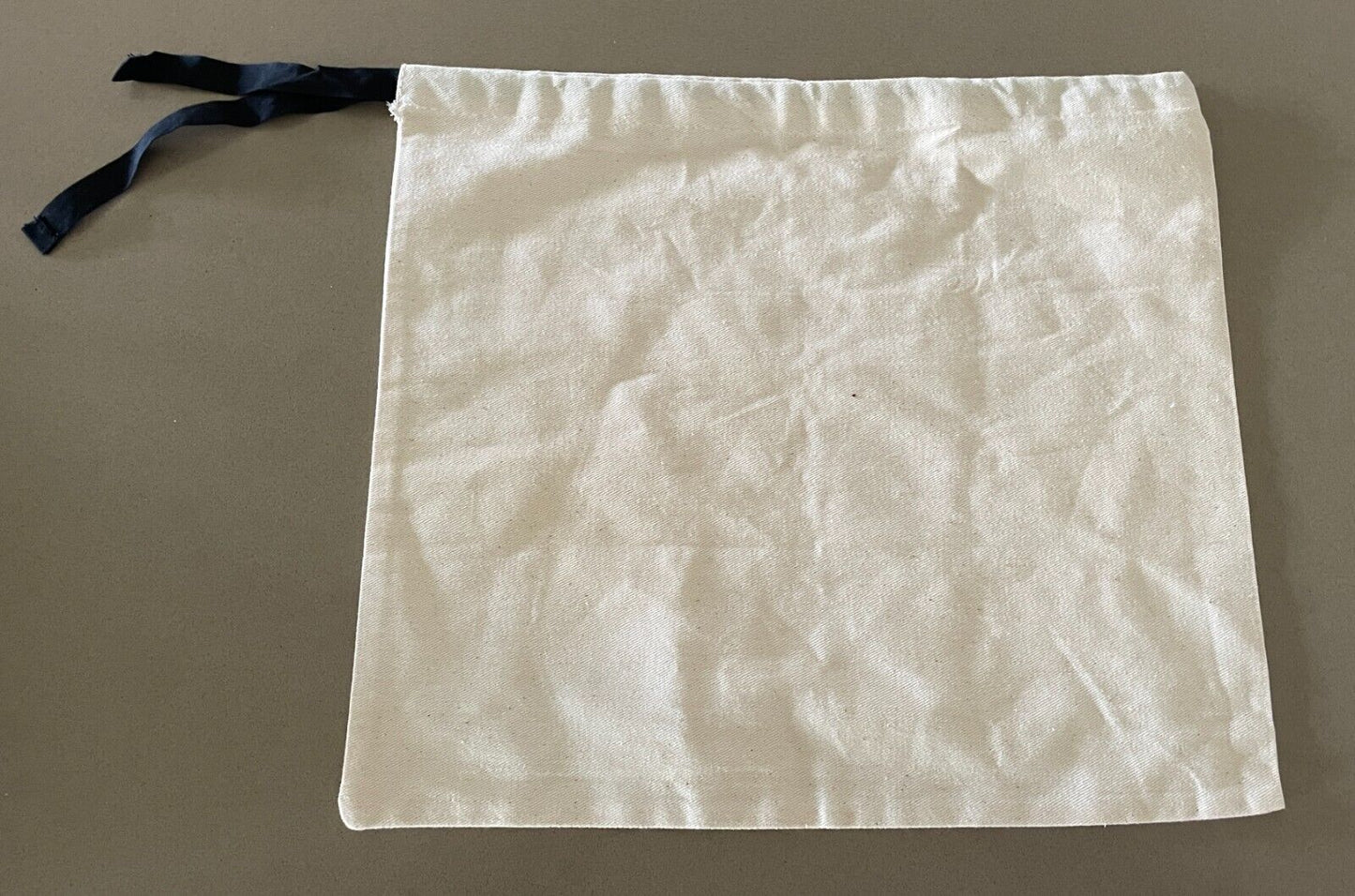Unisex tde. The Daily Edit Calico Drawstring Dust Bag 32.5cm x 28.5cm