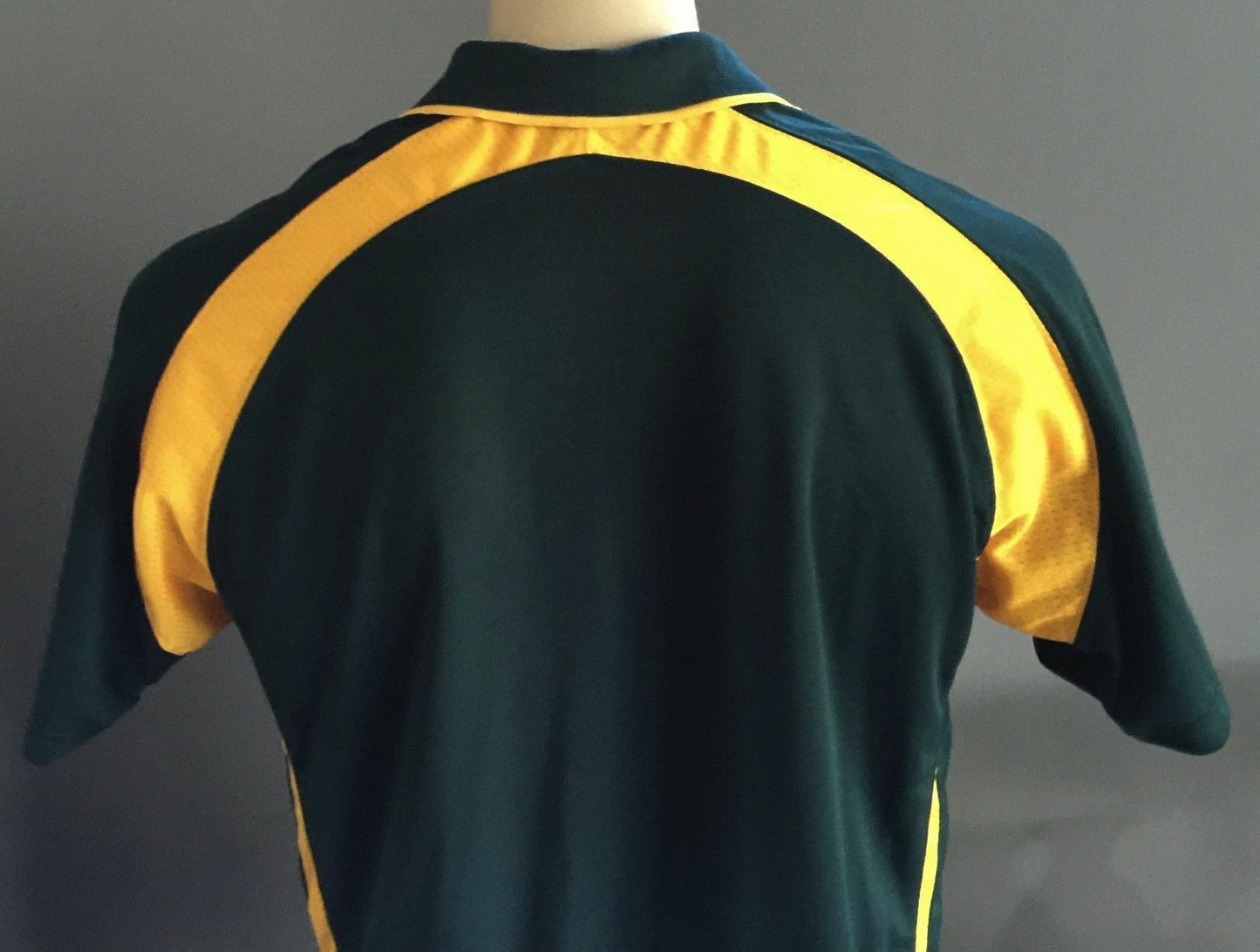 Polo Shirt AUSTRALIA Green Gold Sports Jersey Sh/Sleeve Top Cricket Mens Sz M