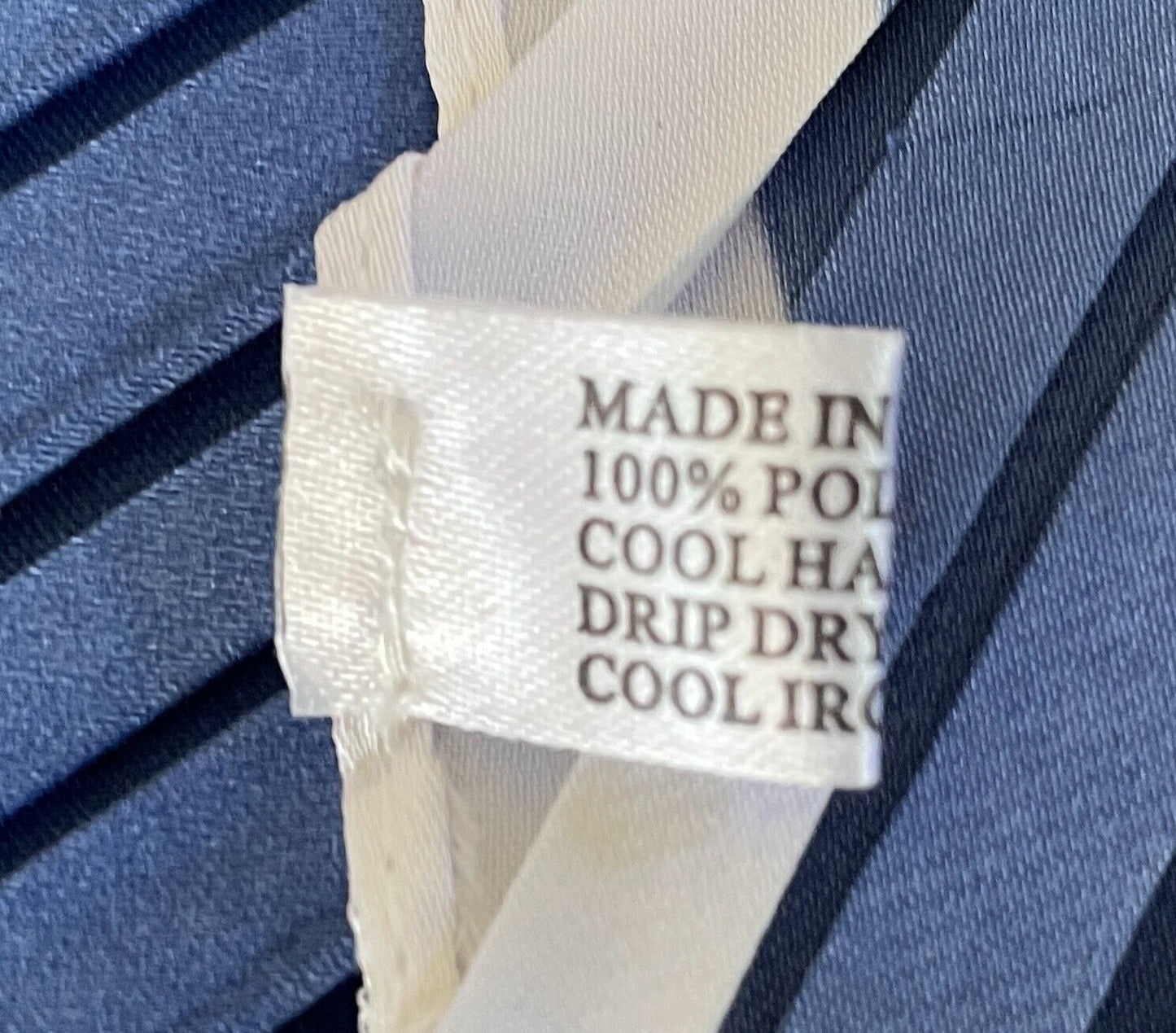 Neck Scarf White Blue Navy Pleated Thick Vertical Stripe Polyester Diamond Shape