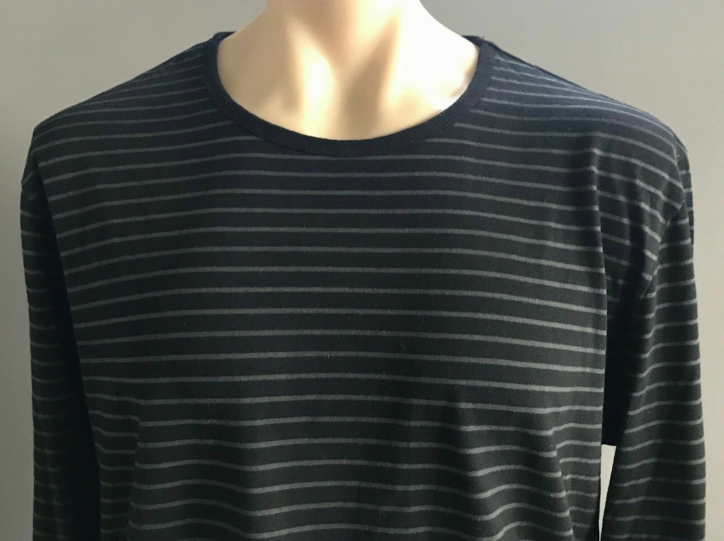URBAN SUPPLY Crew Neck Top Long Sleeve Black Grey Stripe Mens Size XL