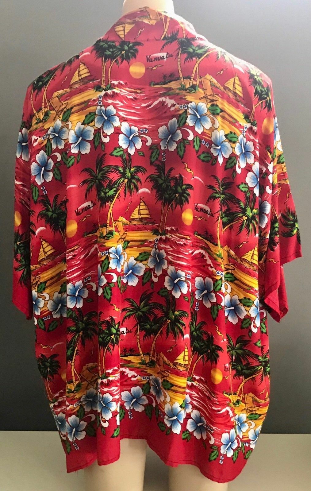 VANUATU Island Hawaiian Shirt Colourful Hawaii Hibiscus Palms Mens 168cm Loud