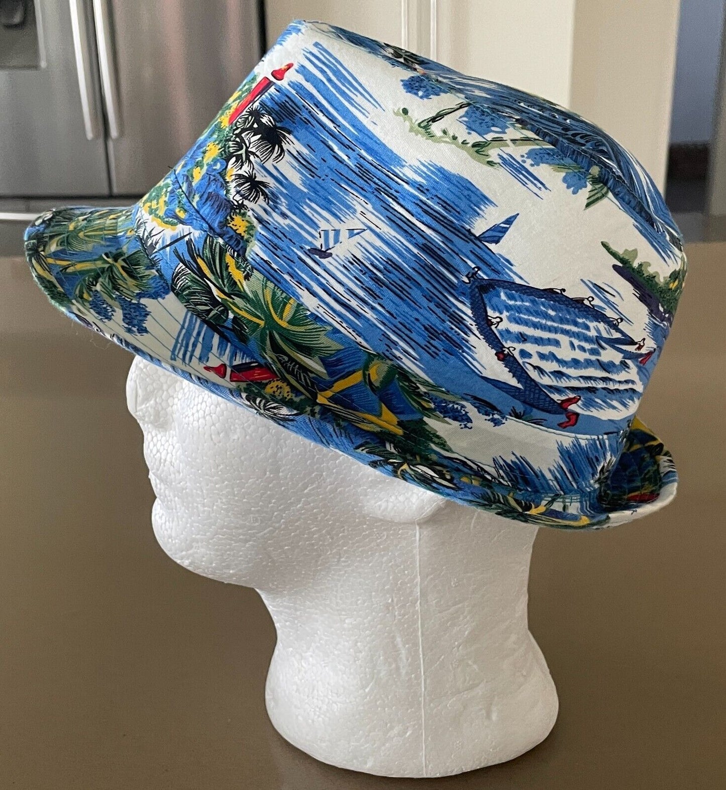 Mens Hat TROPICAL HAWAIIAN Print Trilby Fedora Style Sz L 57cm Sun Beach Costume