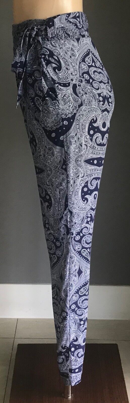 COTTON ON Pants Relaxed Blue White Shirred Waist Ties Tapered Ladies Size S 10