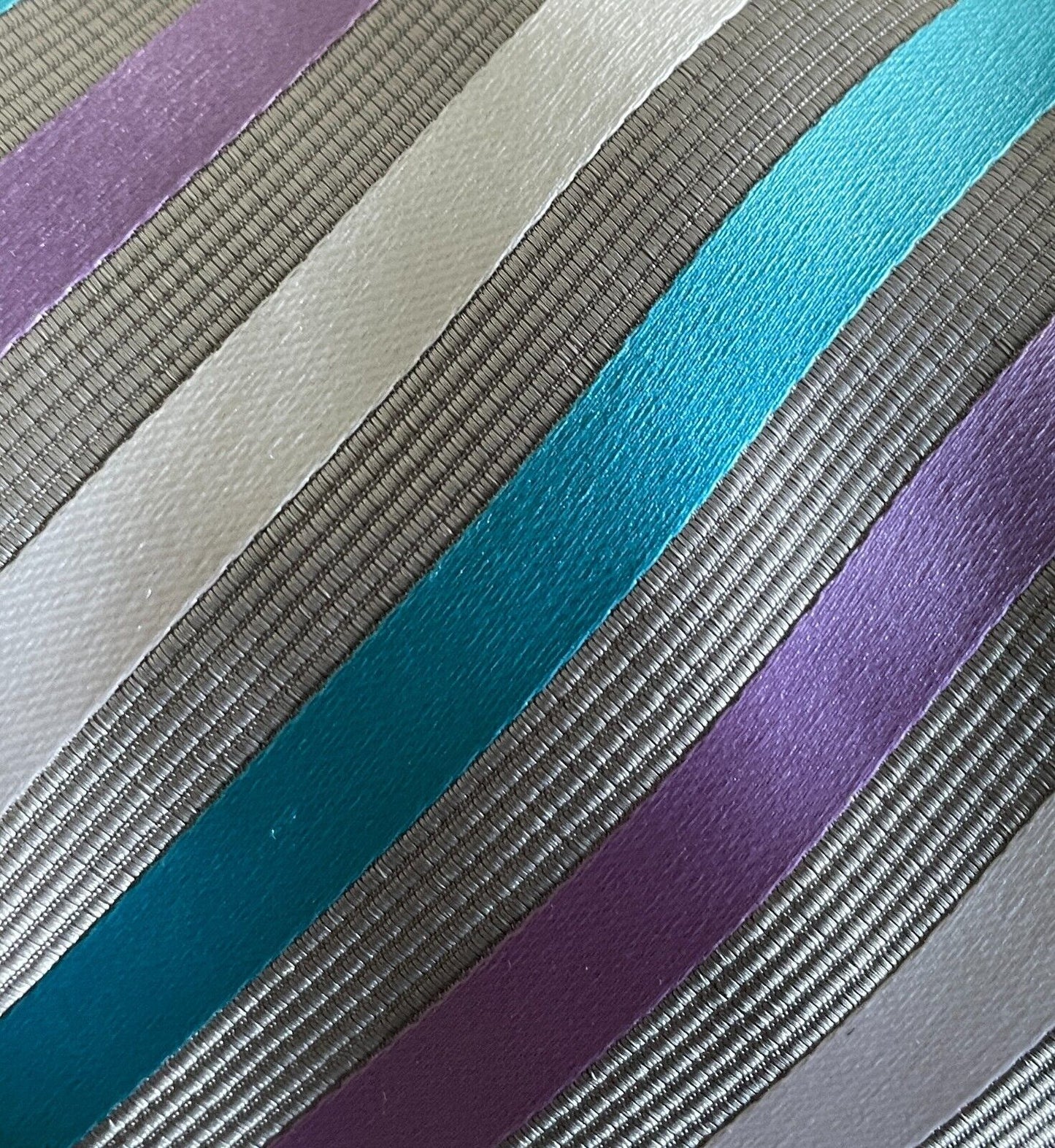 Mens NeckTie Silver Grey Blue Mauve Stripe Teflon Treated Polyester NEW Neck Tie