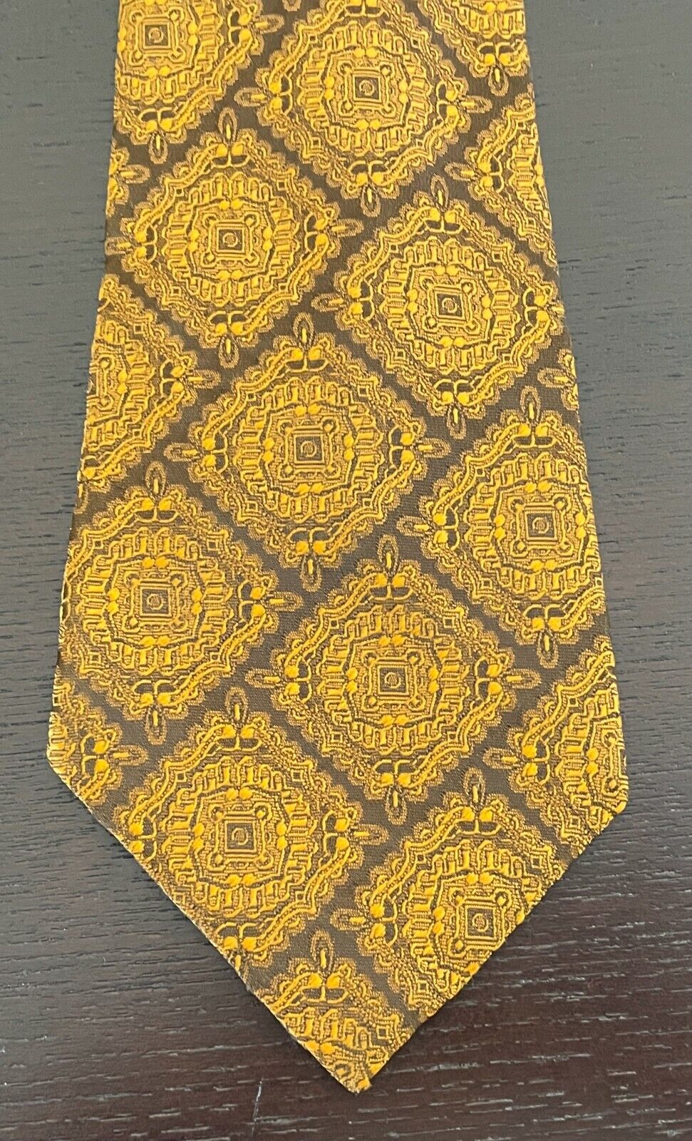 GALECO Vintage Mens Tie Necktie 1960s 1970s Golden Brown Orange Jacquard Print