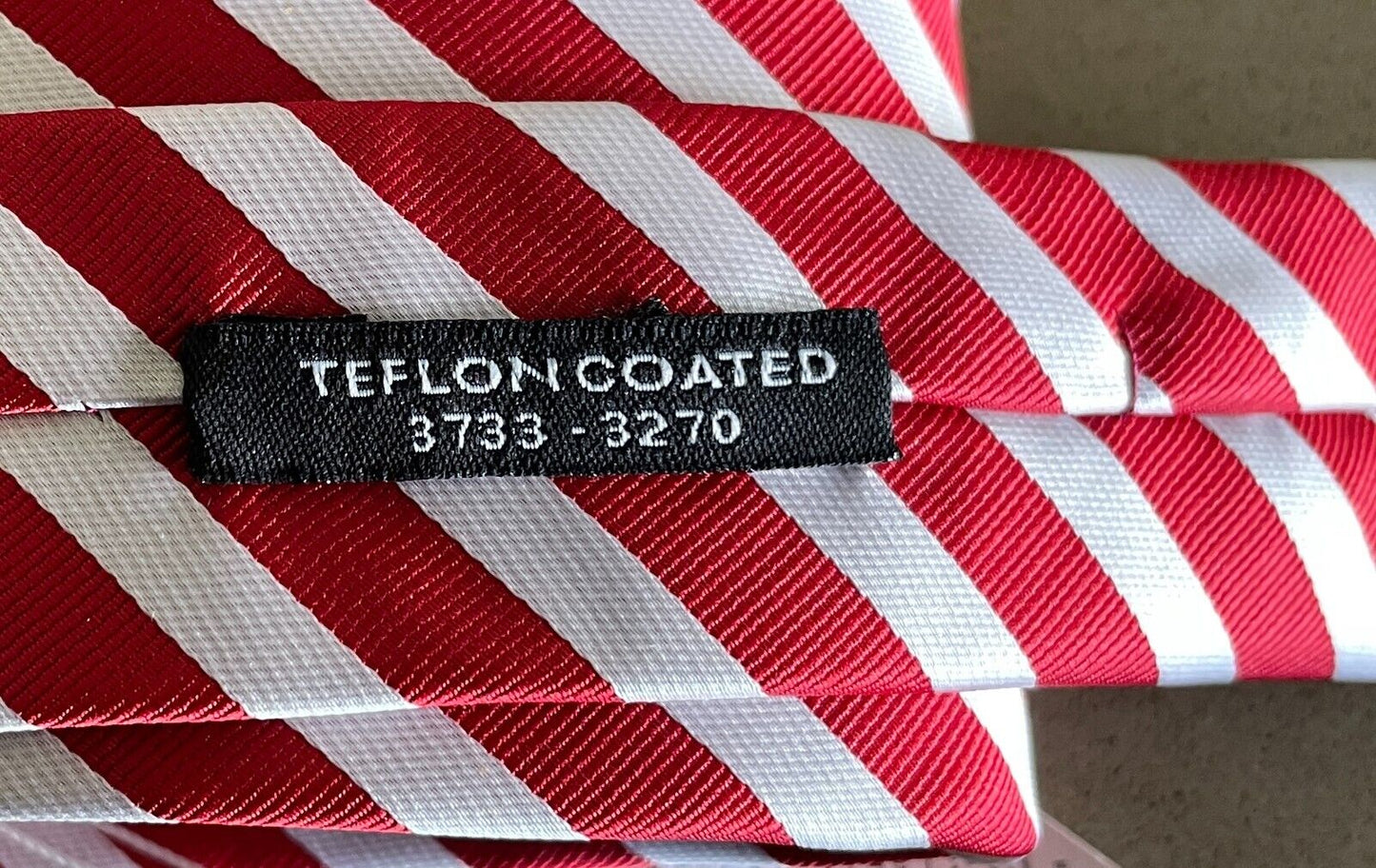 Mens NeckTie Red & White Stripe Teflon Treated Polyester NEW Neck Tie with Tags
