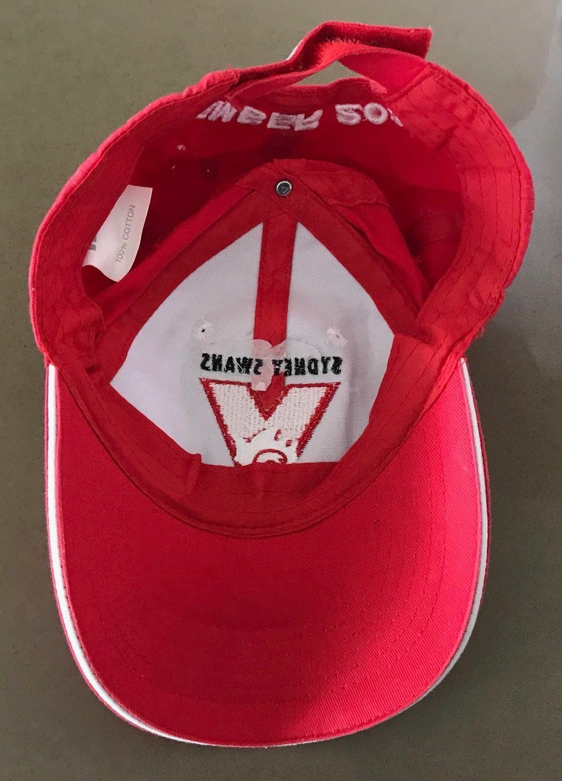 Fan Cap SYDNEY SWANS AFL 2013 Members Hat White & Red Strap Back Mens Supporter