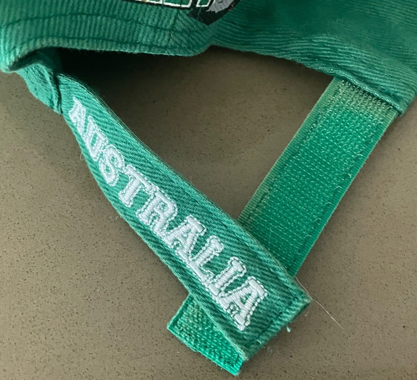 2007 VB Cap 1 Hand 1 Bounce 1 VB Logo Green Gold Cricket Australia Hat 58cm NEW