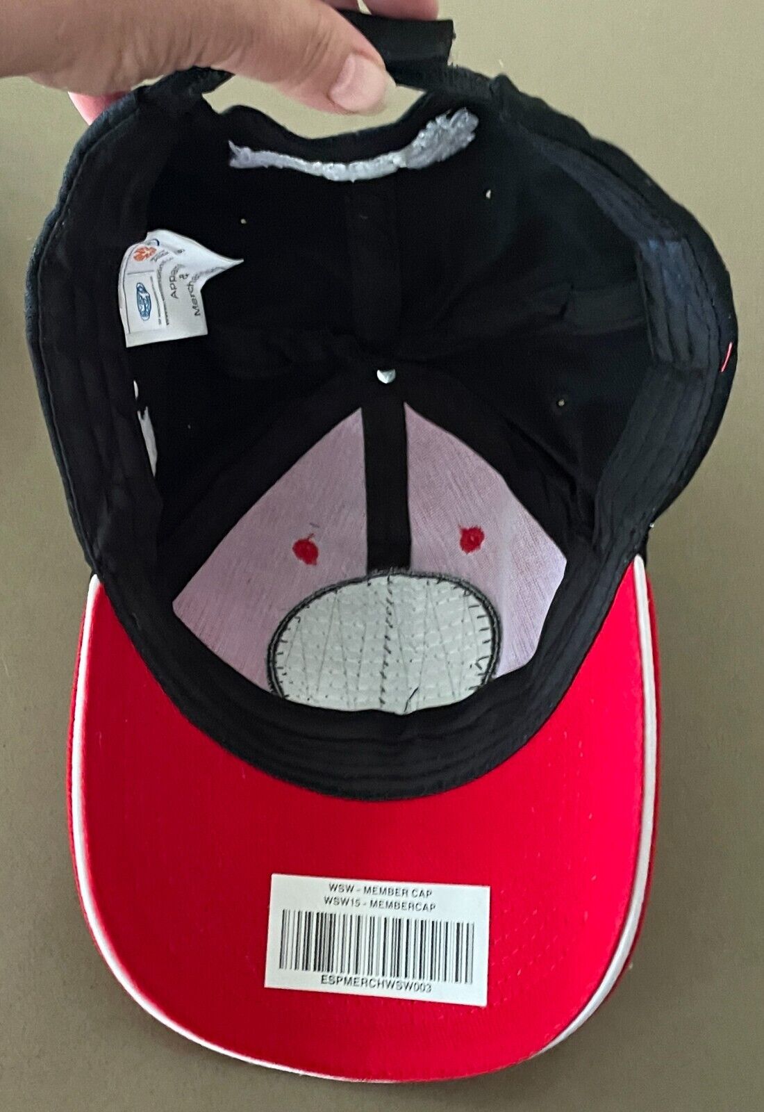 Fan Cap WESTERN SYDNEY WANDERERS Black White Red Member 14 15 HAT Logo NEW