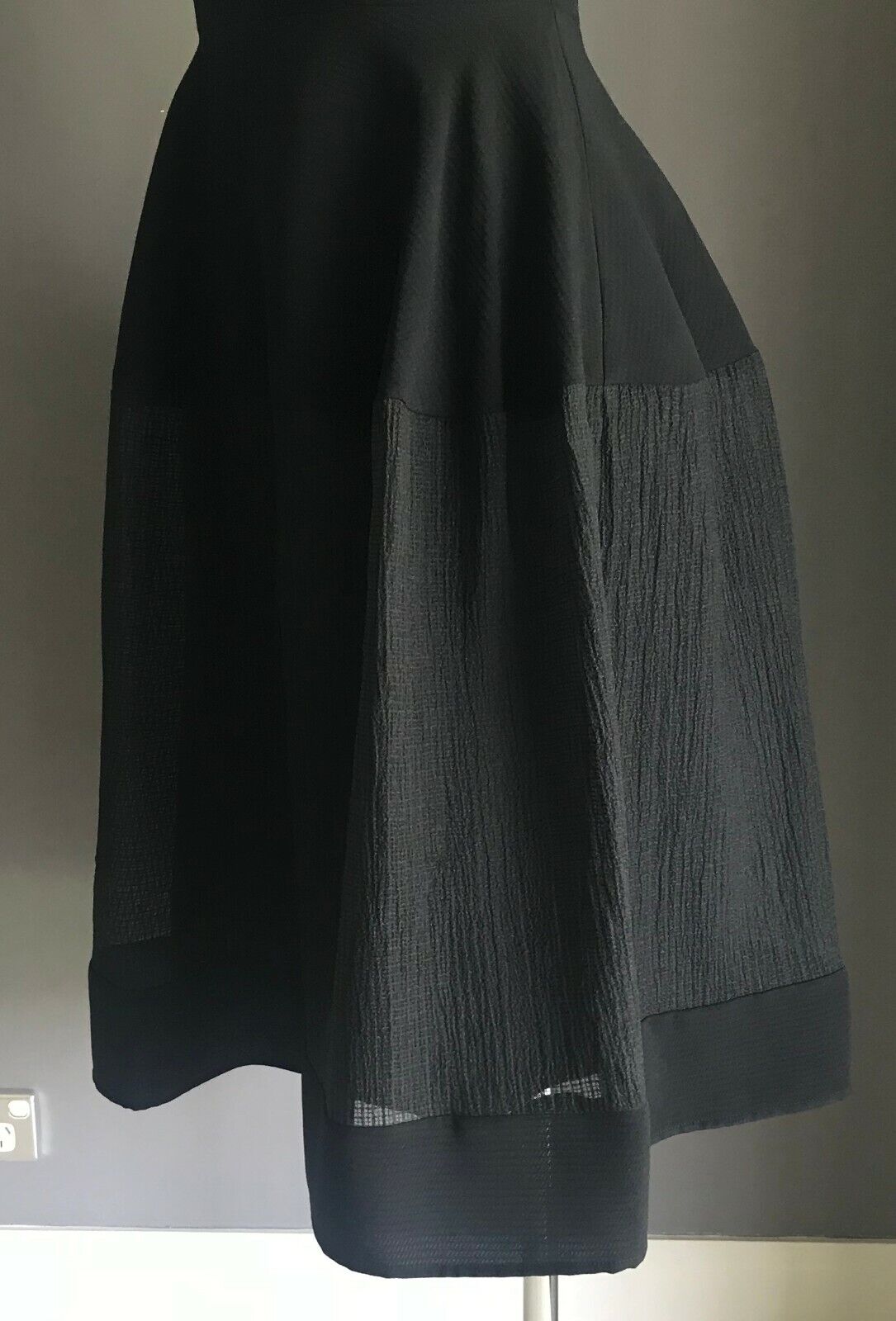 YOURS SINCERELY A-Line Dress Black Sleeveless w Net Panel Hem Size 8 10