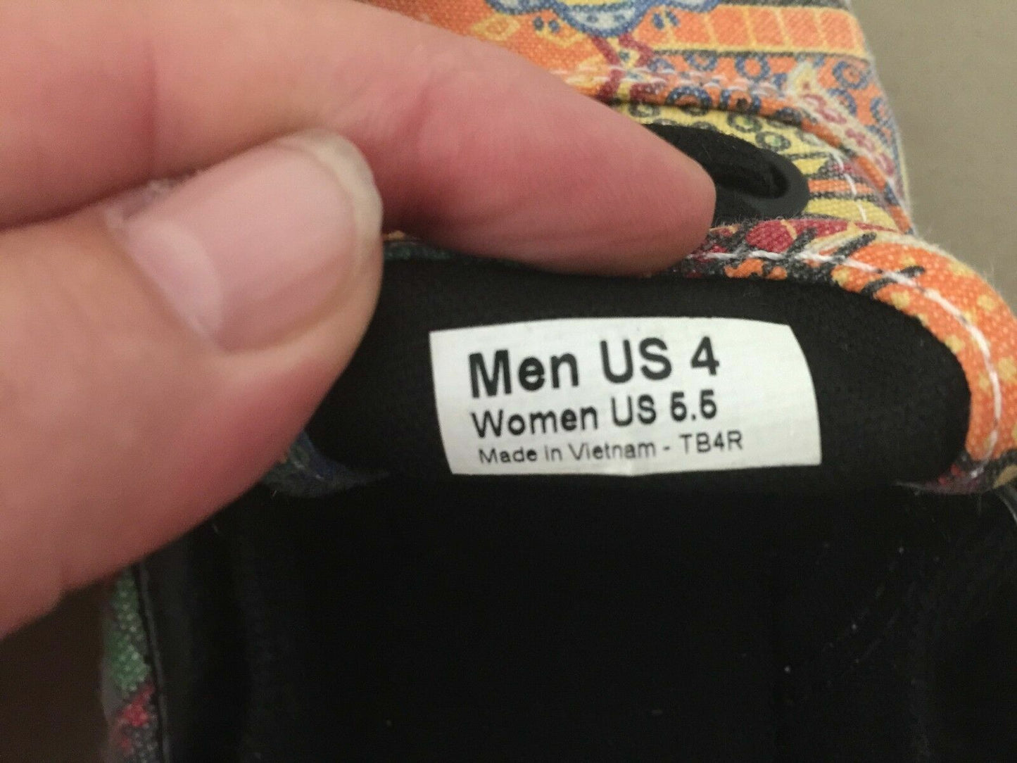VAN DOREN Lace Up Sneakers Aboriginal Colourful Shoes Size US Men 4 W 5.5 New
