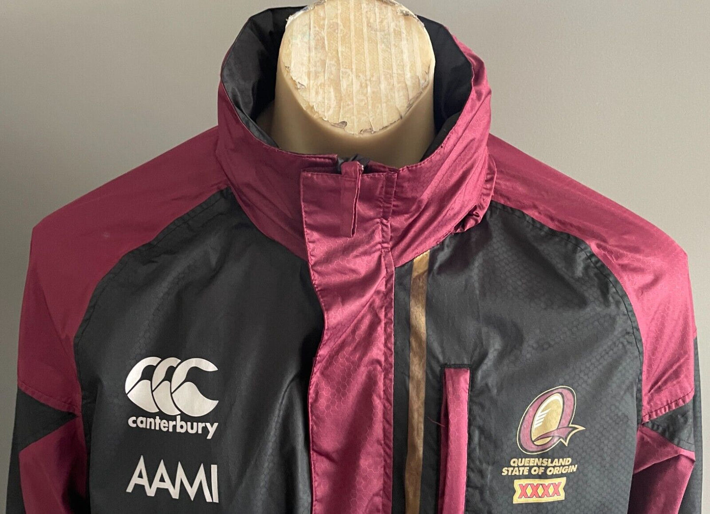 CANTERBURY QLD State Of Origin Anorak Spray Jacket Mens XL Maroon Black Hoody
