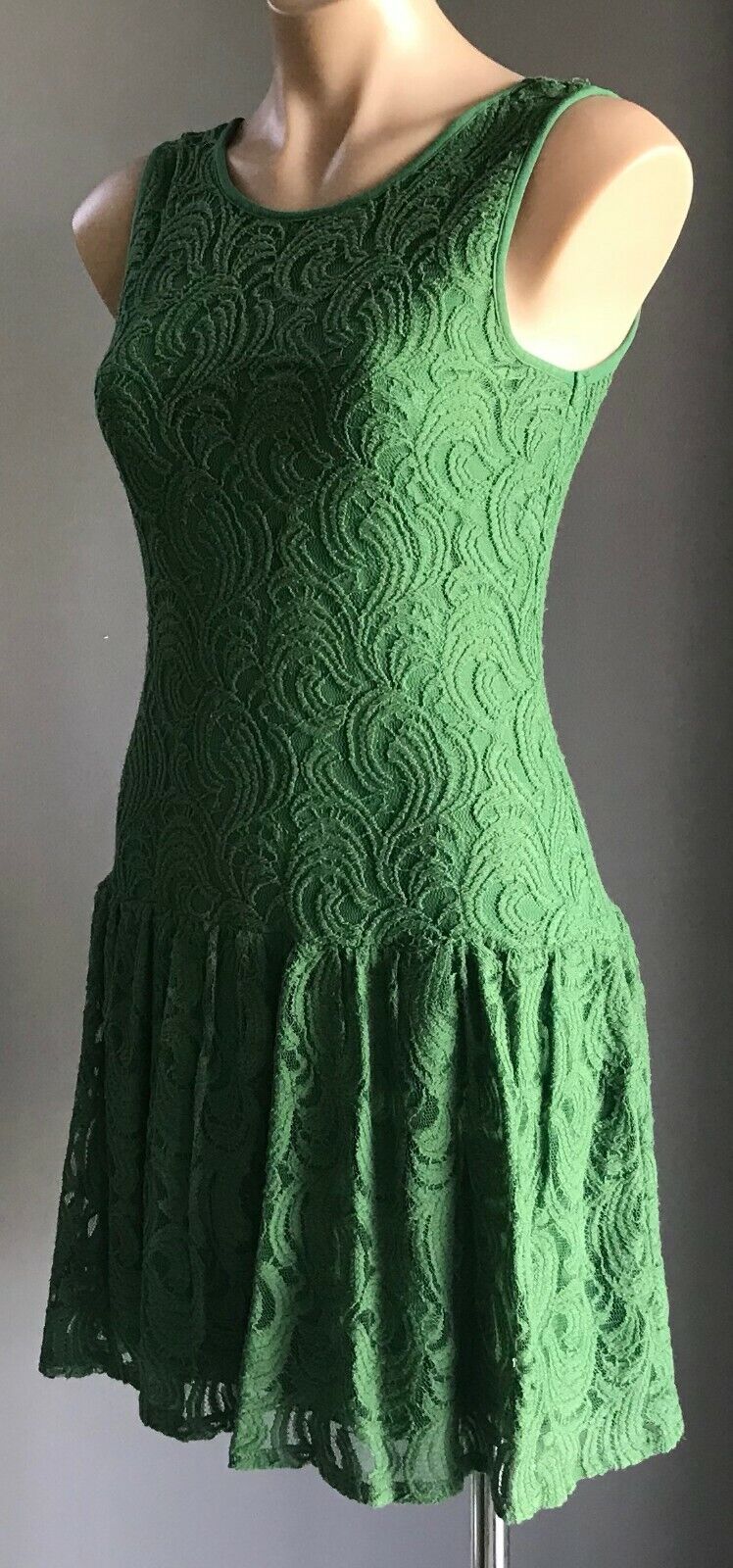 JULIENNE W Dress Green Lace Sleeveless Drop Waist Frock Ladies Size S 8 10