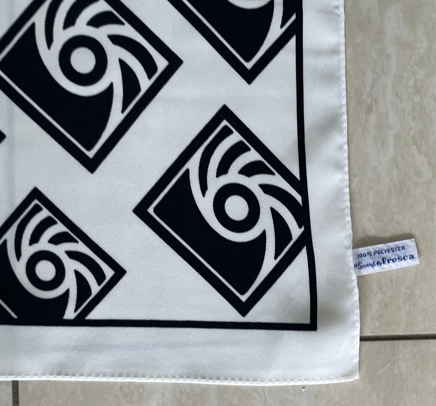 FRESCA Neck SCARF Vintage Square White & Black Wrap Neckerchief 68x73cm NEW