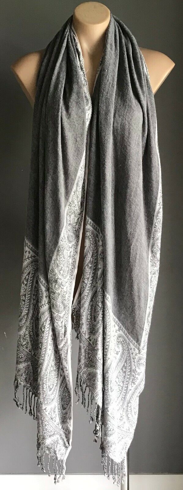 Neck SCARF Grey Black & White Paisley Print Fringed Trim Ladies