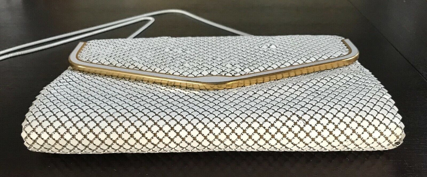 1960s White "Aluminium" Glomesh Look Clutch Shoulder Bag Magnetic Lock Snake