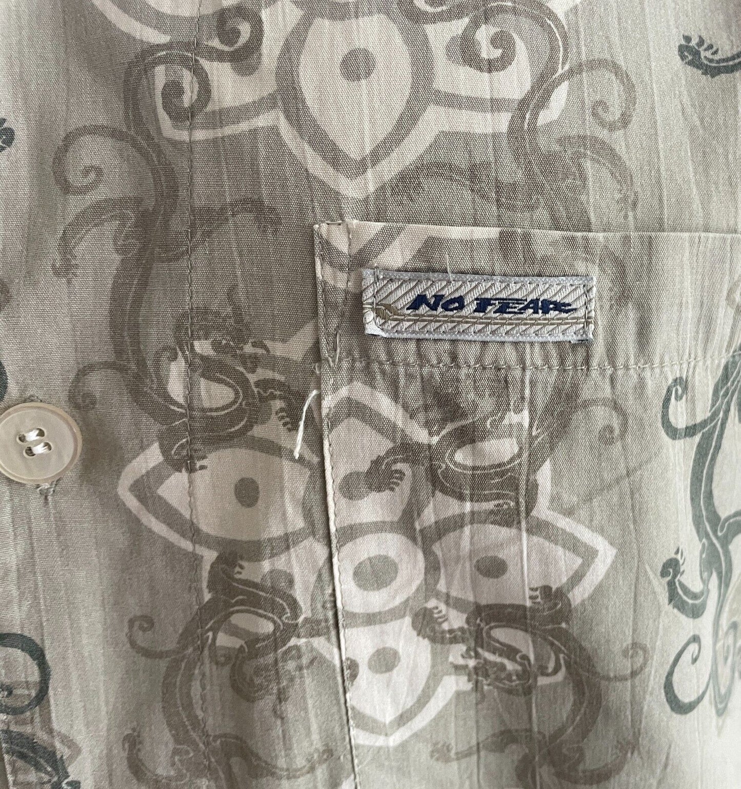 NO FEAR Shirt Button Short Sleeve Beige Taupe Off White Grey Dragon Mens Size S