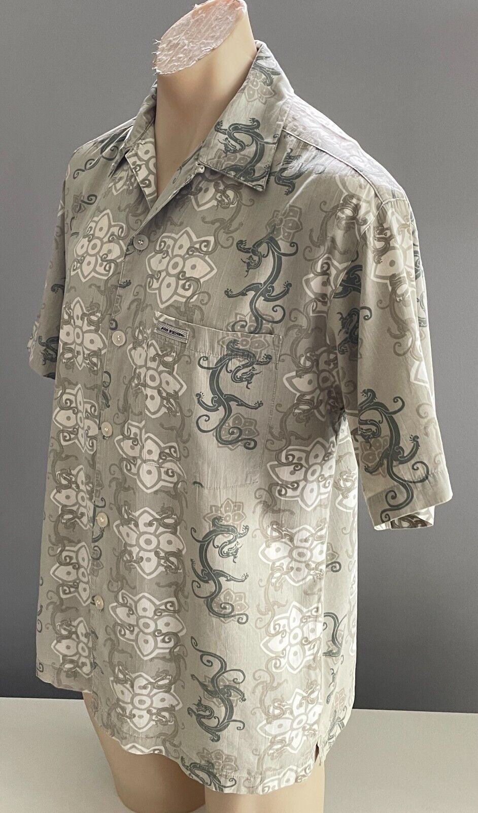 NO FEAR Shirt Button Short Sleeve Beige Taupe Off White Grey Dragon Mens Size S