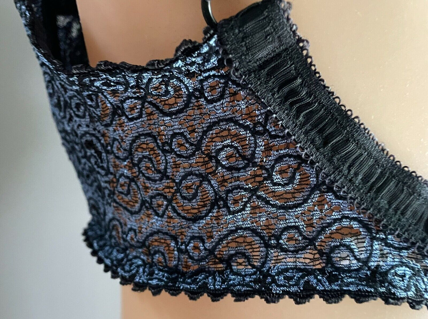 INTIMO Bra 38D Underwire Blue & Black Lace Bra Adjustable Straps Ladies 38 D 16D