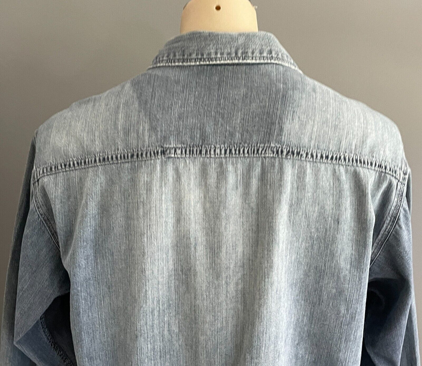 LEE Blue Denim Shirt Long Sleeve Distressed Casual Cotton Mens Size S