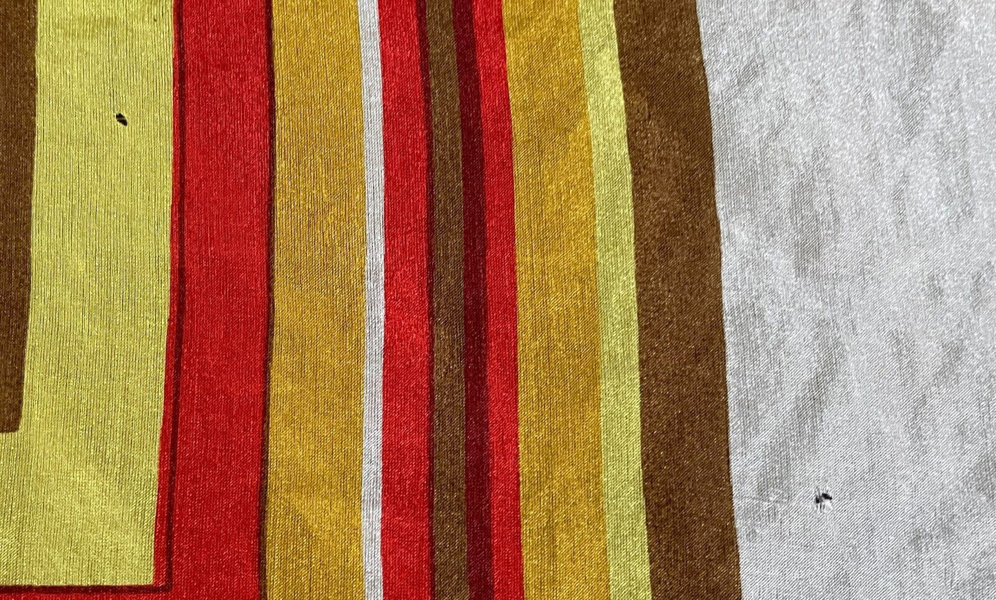 68cm Square Neck Scarf Geo Print Neckerchief Headband Red Brown Yellow Stunning!