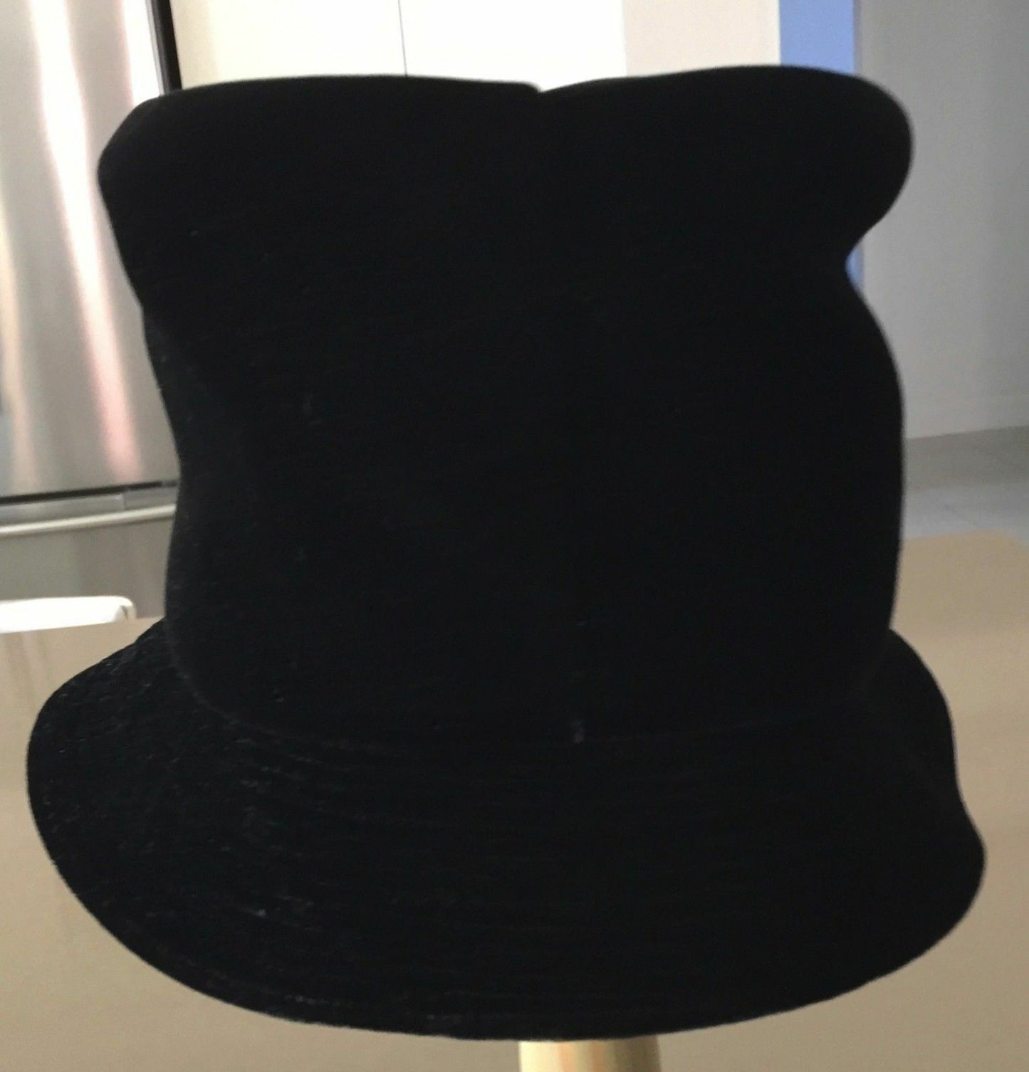JULI KAY Hat Black Velvet Felt Hat Bow Front Ladies Size 56cm Vintage 1950s