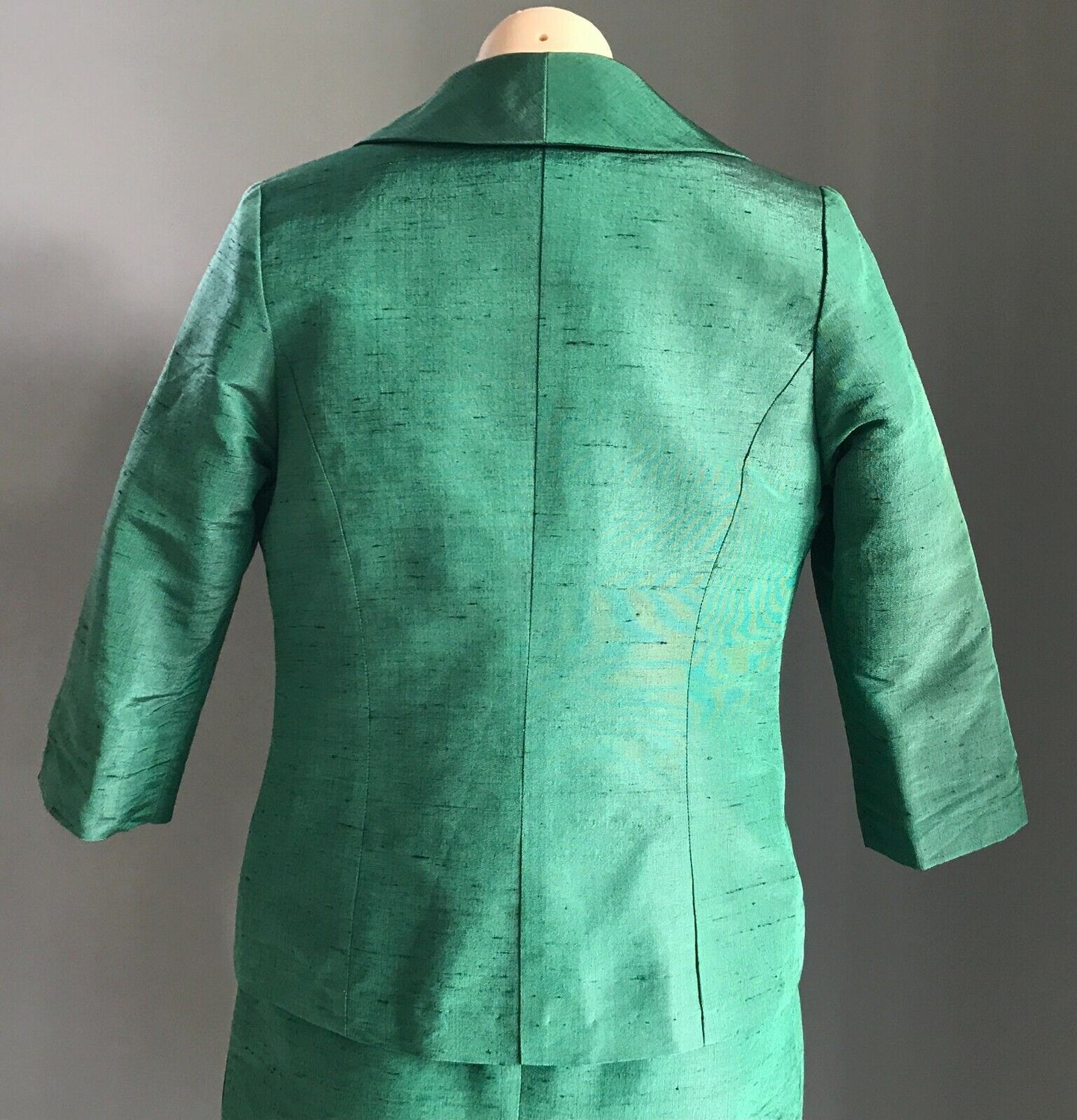 1990's Twin Set Dress & Jacket Green Thai Silk Handmade Tailored Sheath Sz 14 16