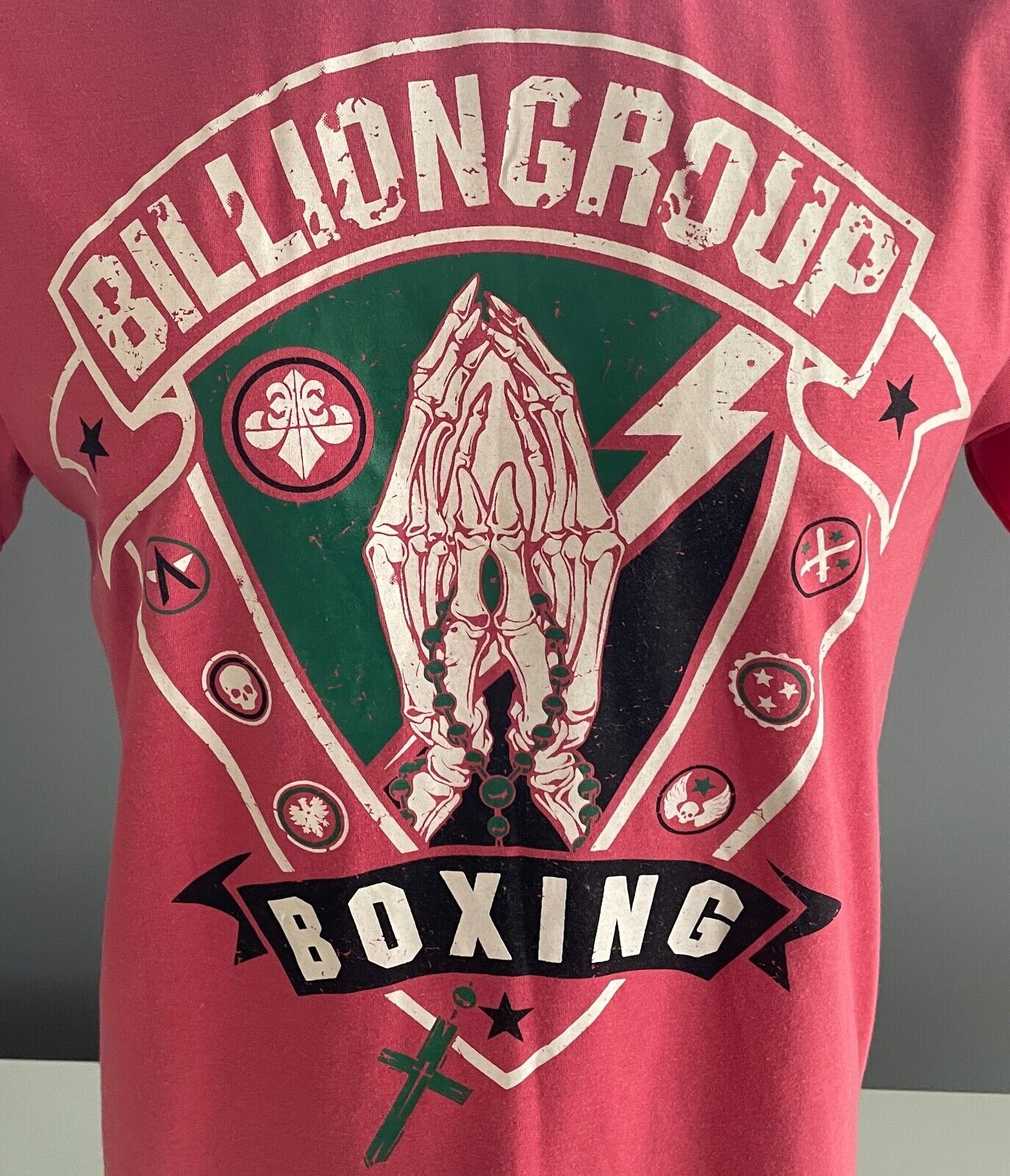 Mens T-Shirt BILLIONGROUP "Boxing" Coral Red Graphic Size M Short Sleeves NEW
