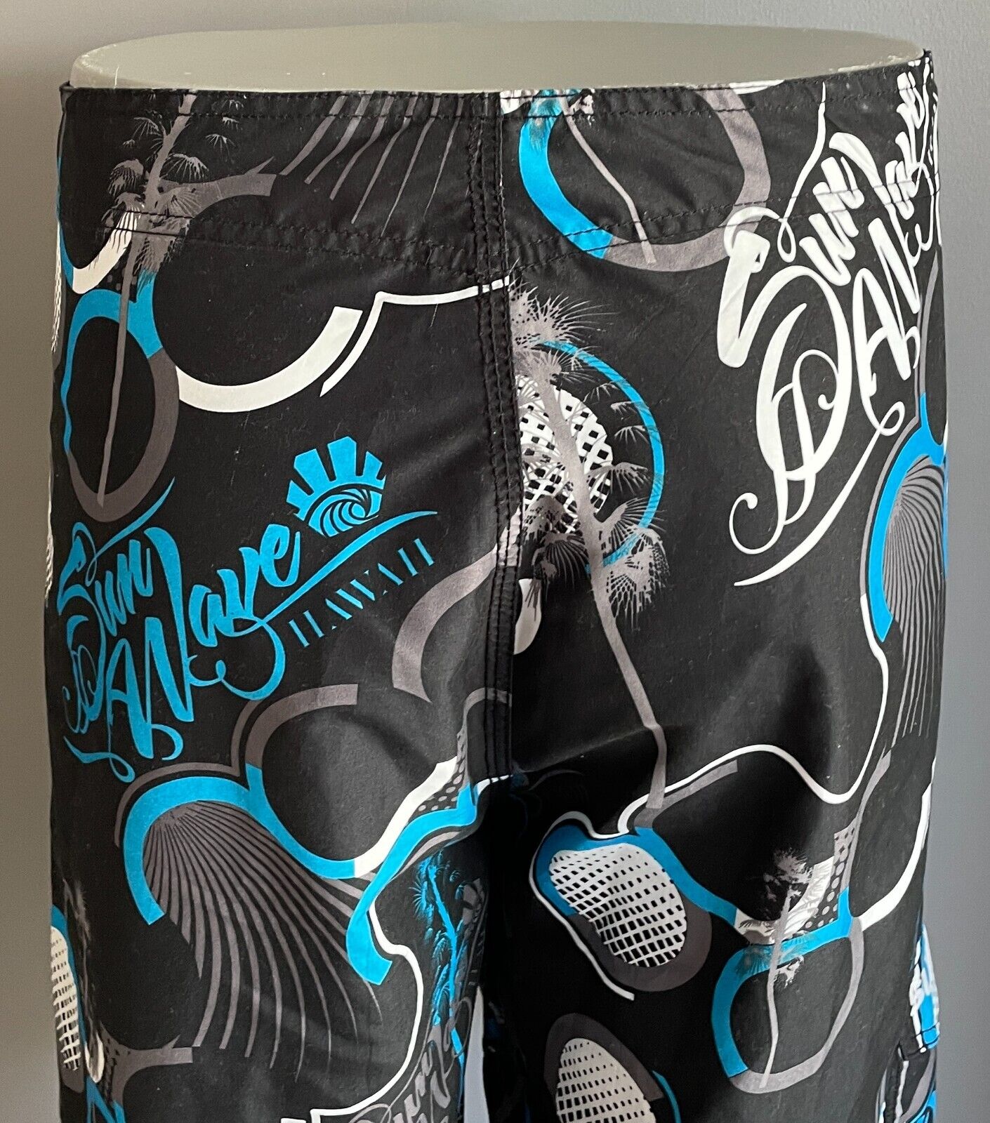 Board Shorts SUNWAVE Black Blue Taupe White Print Swim Mens Size 40 102cm Waist