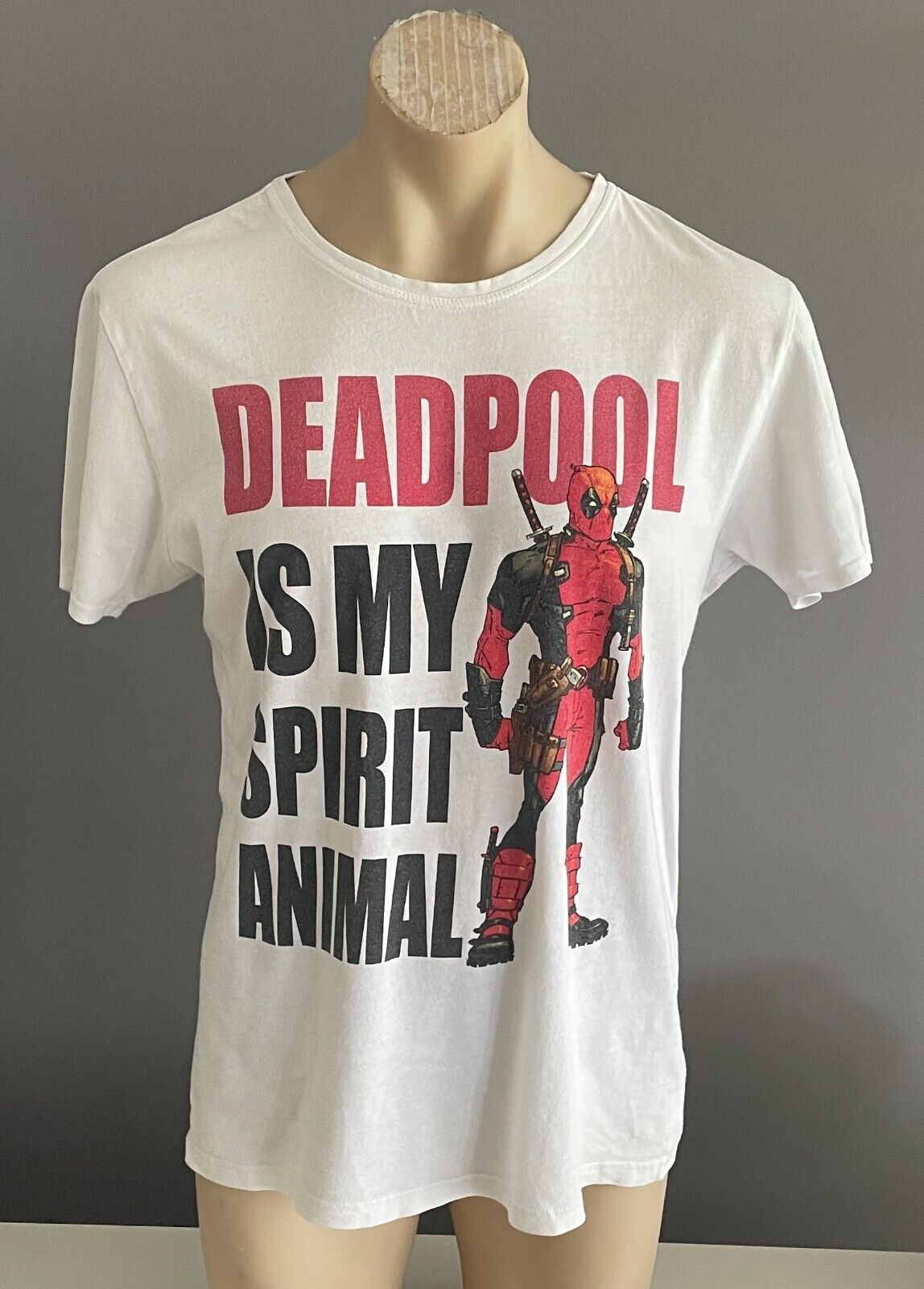Mens T-Shirt MARVEL Deadpool Is My Spirit Animal Print White Top Tee Size M