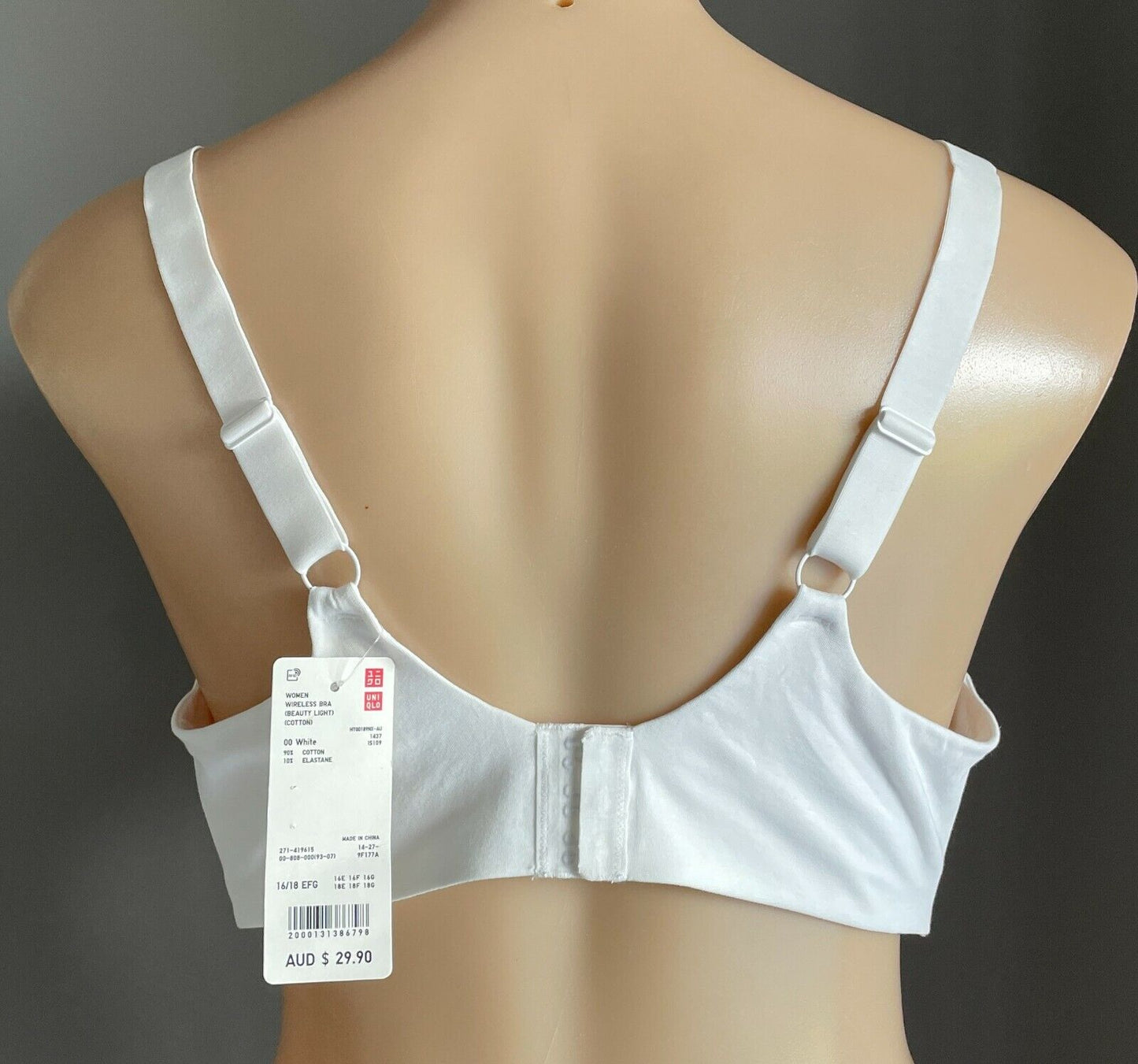 UNIQLO "Beauty Light" Bra 16 18 E F G White Wireless Smooth Moulded Ladies NEW