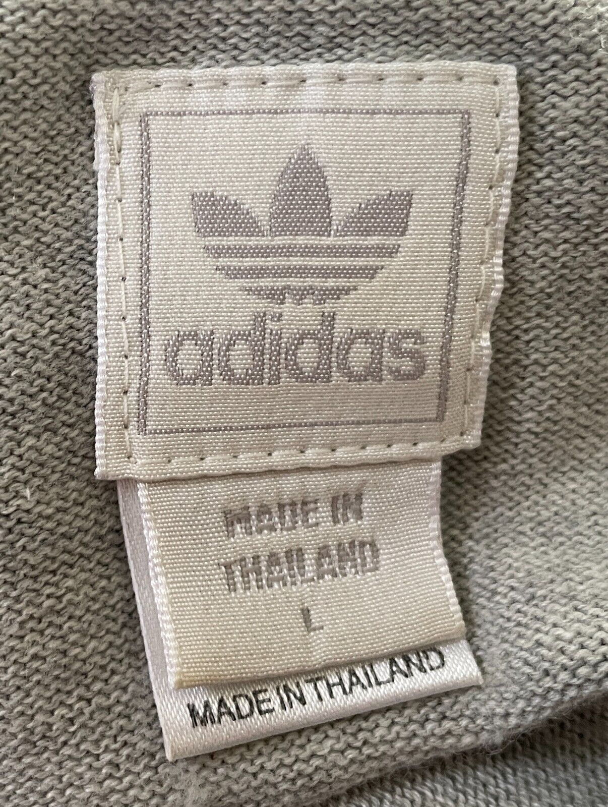 ADIDAS Mens Knit Sweatshirt Sweater Grey Marl V-Neck Size L Large Logo NEW