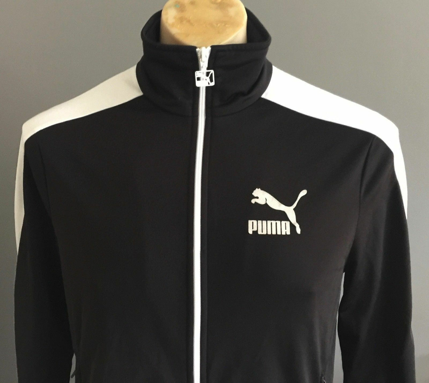 PUMA Zip Front Track Jacket Black w White Trim Mens Size S Sport Active