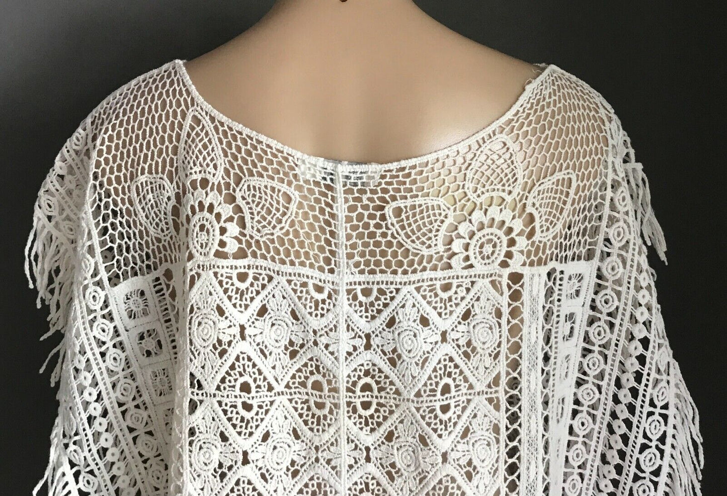 LUV LOU Crop Top Fringed Poncho Top White Crochet Ladies Size 10 12