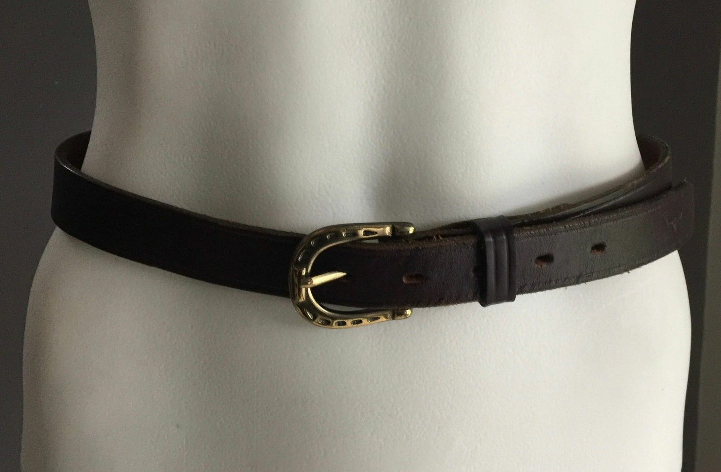 R M WILLIAMS Leather Belt 3cm Brown Horseshoe Buckle Mens Size 29" Waist 73cm