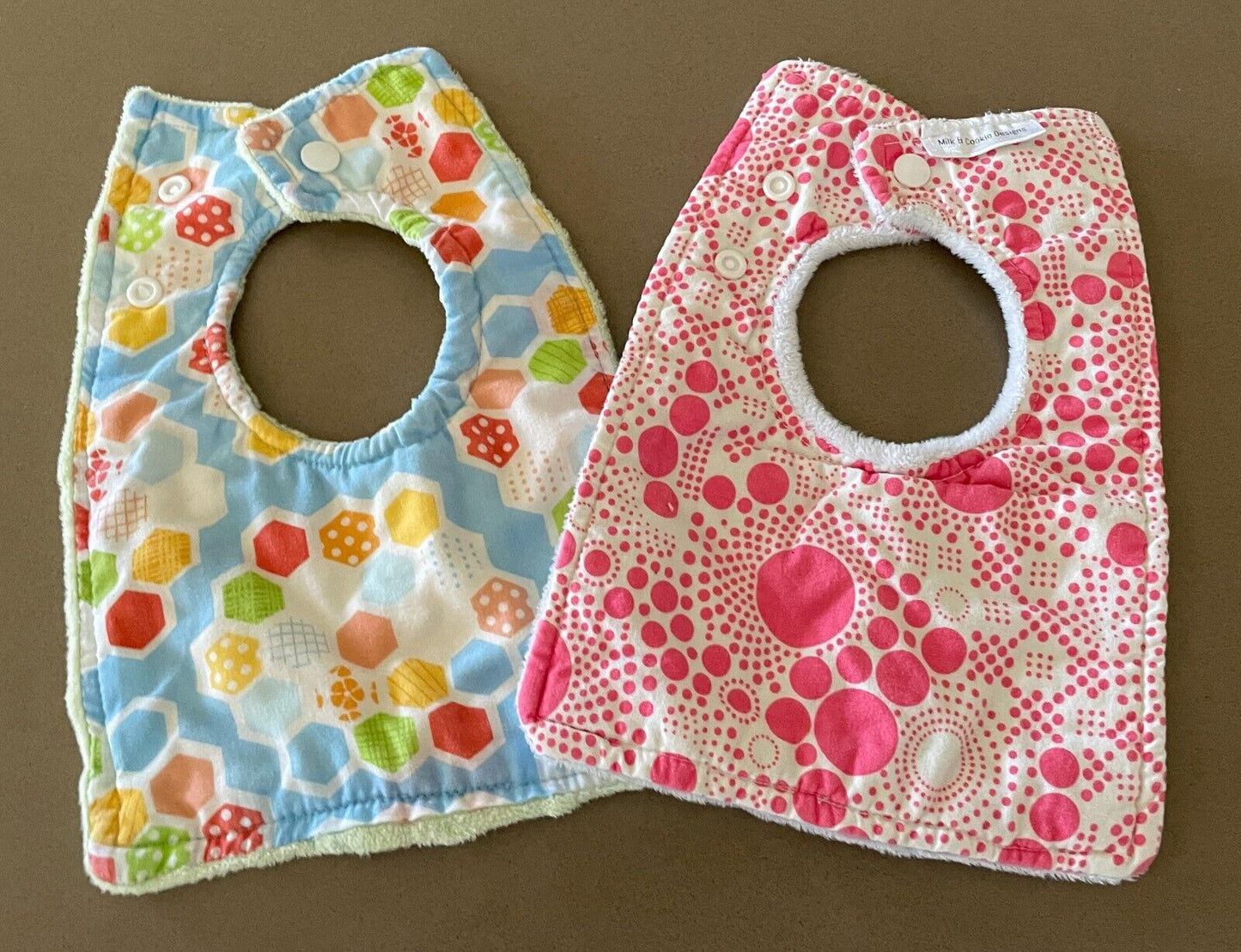 Baby Girl MILK & COOKIE DESIGNS 2 x Reversible Bibs Newborn Multicolour & Print