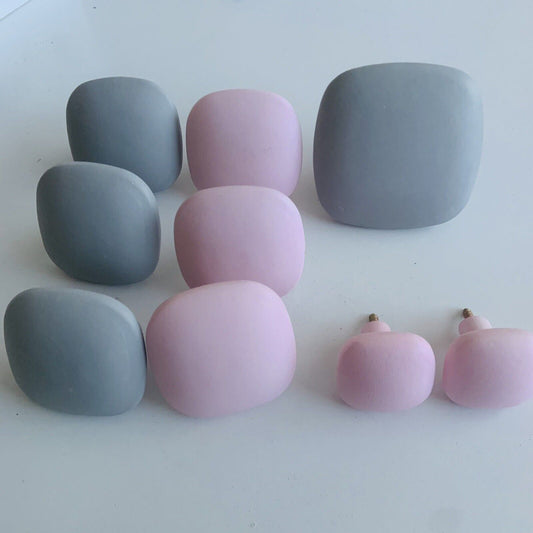 10 x Sq WOODEN WALL HOOKS Pink Grey Clothes Towel Robe Coat Hanger Nursery Bath