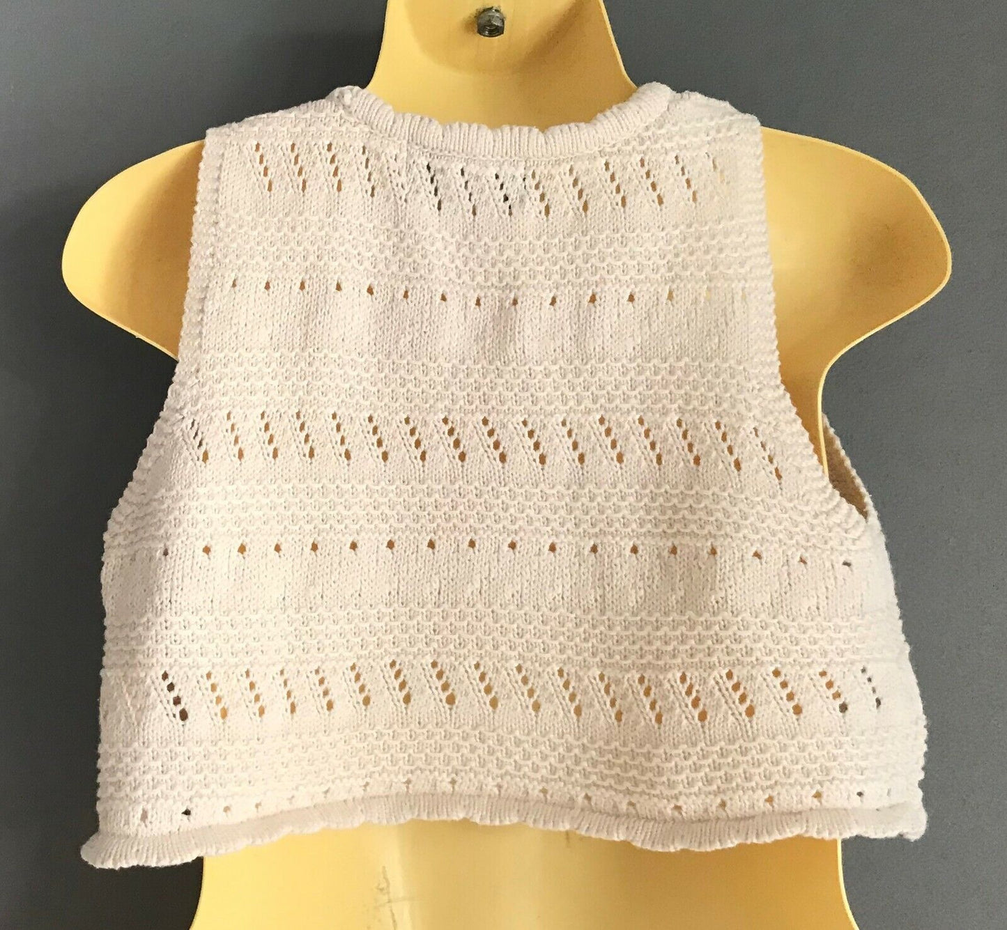 BARDOT JUNIOR Knit Jacket Vest Ivory Sleeveless Tie Front Size 2 Boho