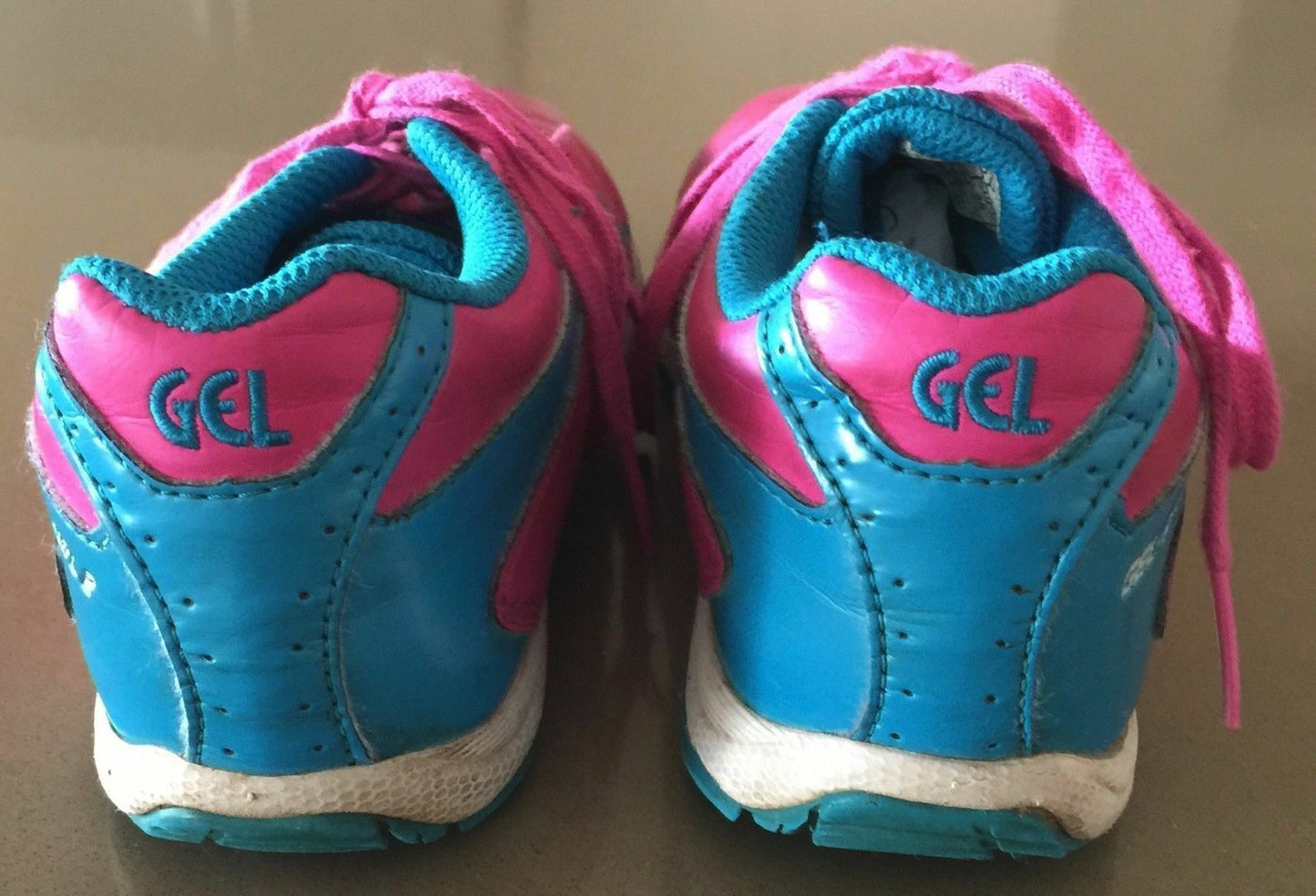 ASICS Running Shoe Pink Blue White Gel-Storm Girl 2 Girls Size 22cm US 3 EU 35