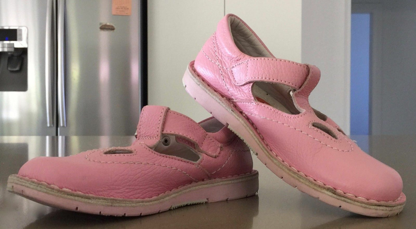 CHICCO Mary Jane Shoes Light Pink Leather  Girls Size 28 / 18.5 cm NEW Vintage