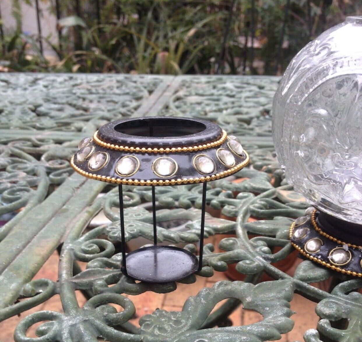 Round Glass Tealight Holder comes apart for easy cleaning NEW in Box