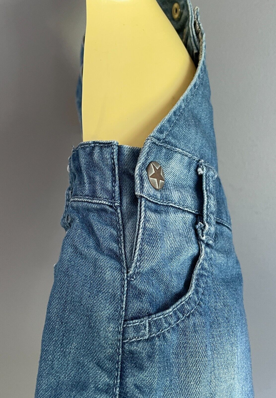 Baby Girl THE KIDSTORE Denim Dungaree Dress Overalls Skirt Size 3 - 6 months