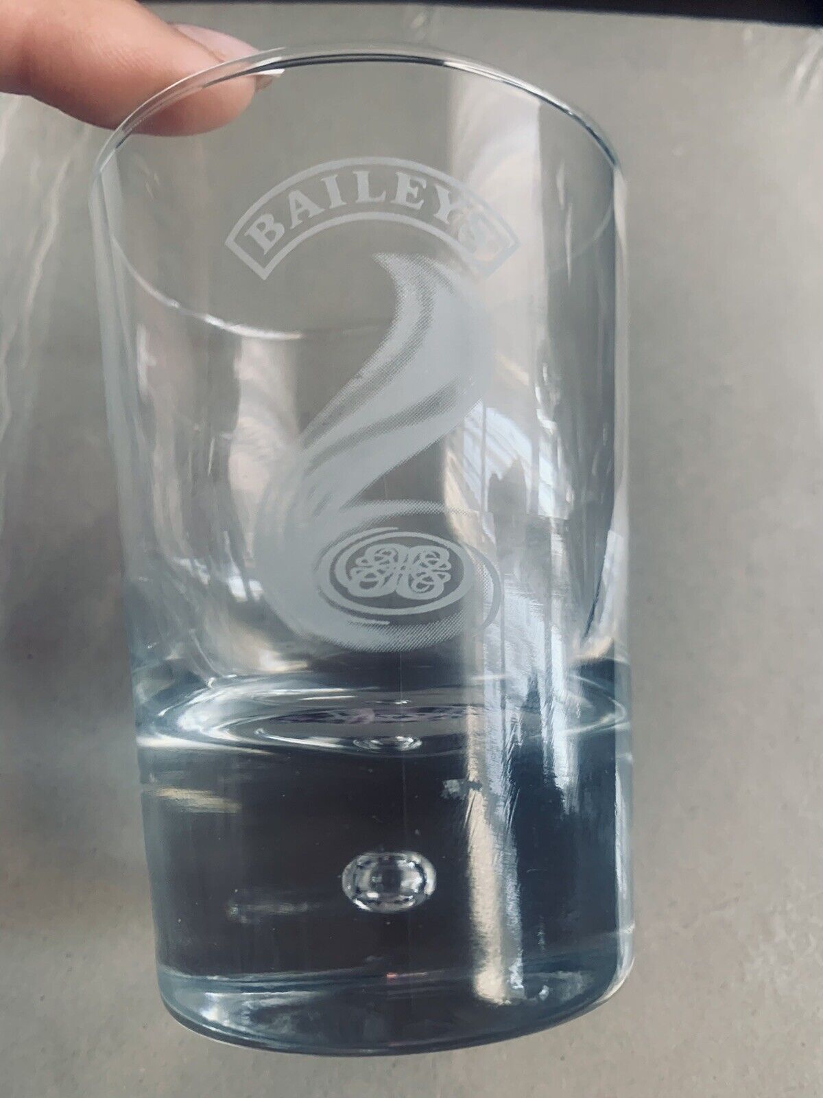 1 BAILEYS GLASS Original Irish Cream Controlled Bubble Swirl Barware 2 available