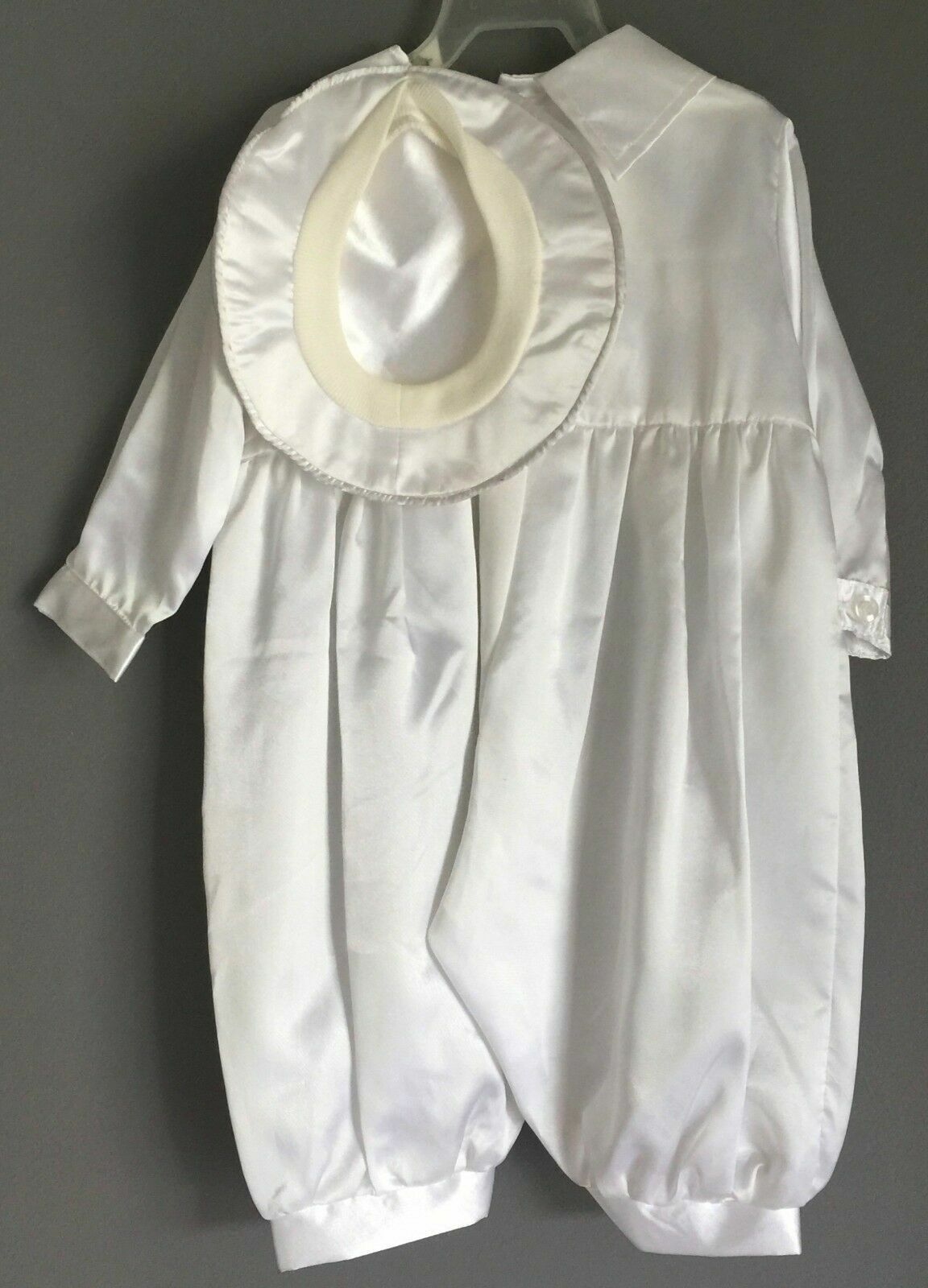 Baby Boy CLEVER BEAN White Baptism Christening Romper One Piece Hat Size 00 NEW