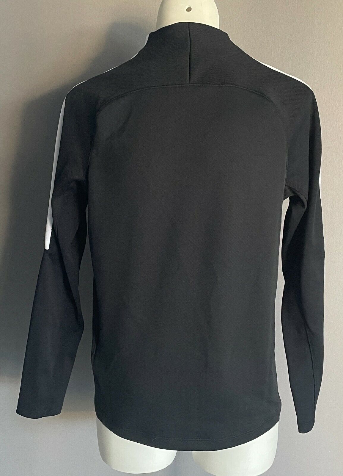 NIKE Dri-Fit Black & White Trim 1/2 Zip Long Sleeve Top S 8 10 Height 128 137cm